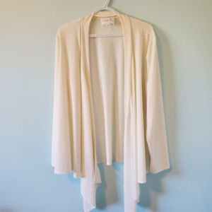 SLEEK Cream Cardigan